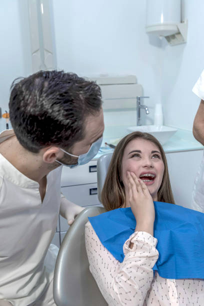 Best Emergency Dental Filling Replacement  in Flora, MS